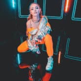 دانلود آهنگ آیریلیق زور از فریده هلال آکین با متن کامل