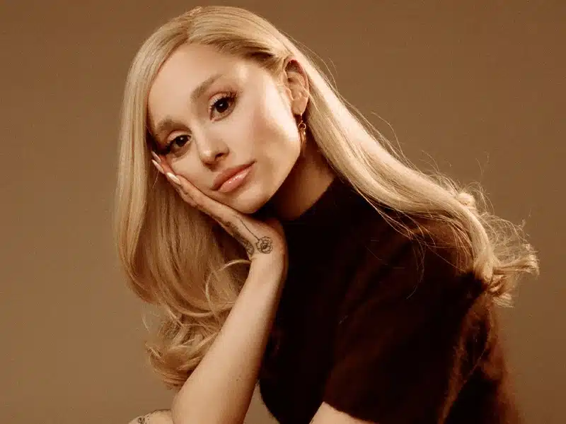 Ariana Grande (آریانا گرانده)