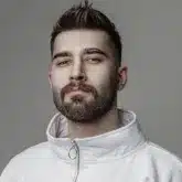 آهنگ بگین بهش از علی یاسینی